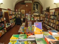 12.Librería Bertrand Lisboa-Trabalibros.jpg.crdownload