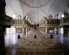 Biblioteca del Palacio Nacional de Mafra (Portugal)5-Trabalibros