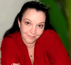 Gilda Santana ha trabajado como coordinadora en 24 realities tras la primera edición de Gran Hermano y también fue story editor de la película &quot;Fresa y ... - gilda-santana-trabalibros