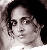 Arundhati Roy-Trabalibros
