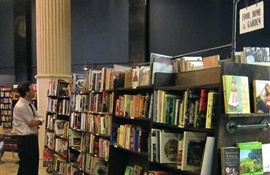 The Last Bookstore Los Angeles 4-Trabalibros