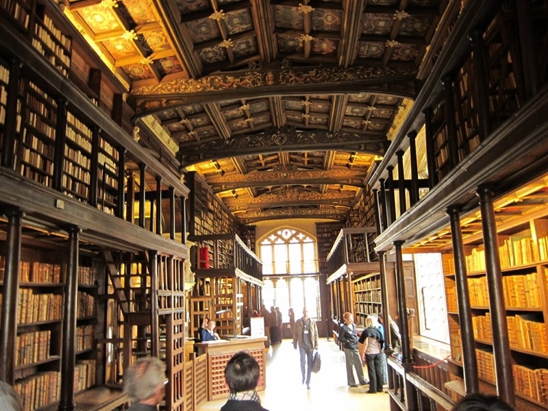 Hazlo pesado Mentalmente Están familiarizados Biblioteca de la Universidad de Oxford (the Bodleian Library) - Librerías